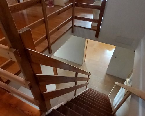 L'étage / The first floor